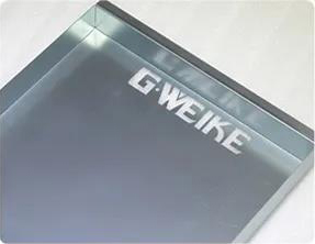 เครื่องจักรและพื้นที่ทำงานของศูนย์พับโลหะอัตโนมัติ GKS-BC0520P