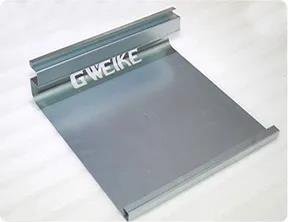 เครื่องจักรและพื้นที่ทำงานของศูนย์พับโลหะอัตโนมัติ GKS-BC0520P